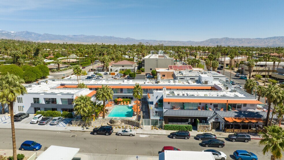 More Photos Of 140 W Via Lola, Palm Springs Hotel For Lease