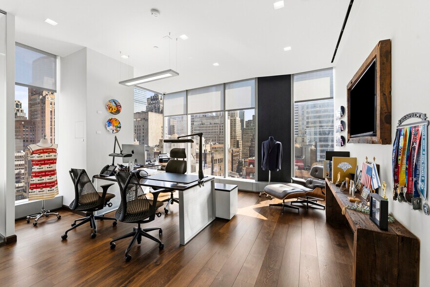 More Photos Of 50 W 47th St, New York Office Residential For Sale
