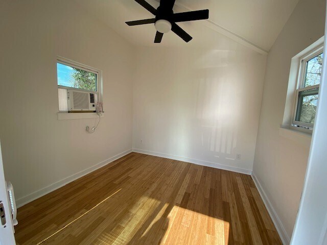 More Photos Of 2507 Calumet St, Houston Coworking Space