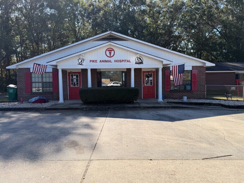 Primary Photo Of 162 Enzor Rd, Troy Office For Sale