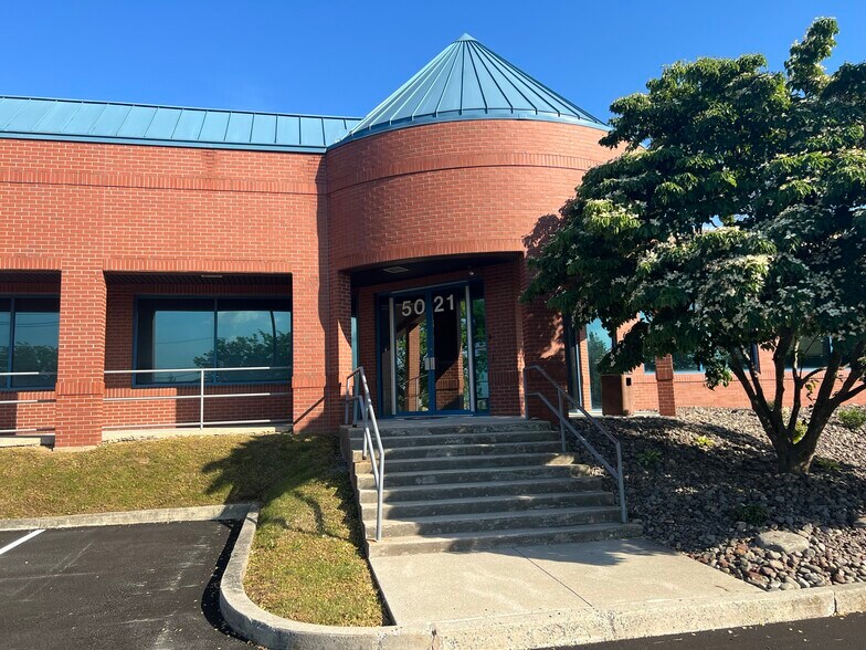 More Photos Of 5021 Louise Dr, Mechanicsburg Office For Sale