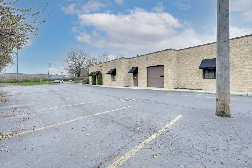 More Photos Of 700 Taylor Ave, Columbus Light Distribution For Sale