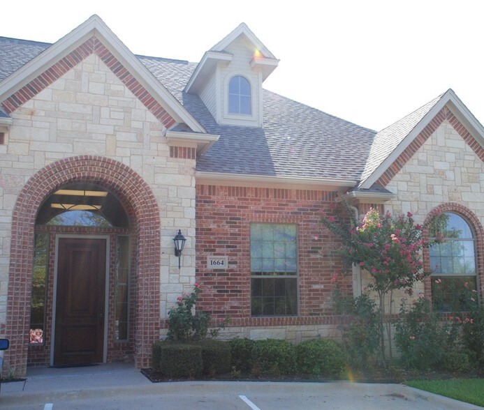 More Photos Of 1668 Keller Pky, Keller Office For Lease