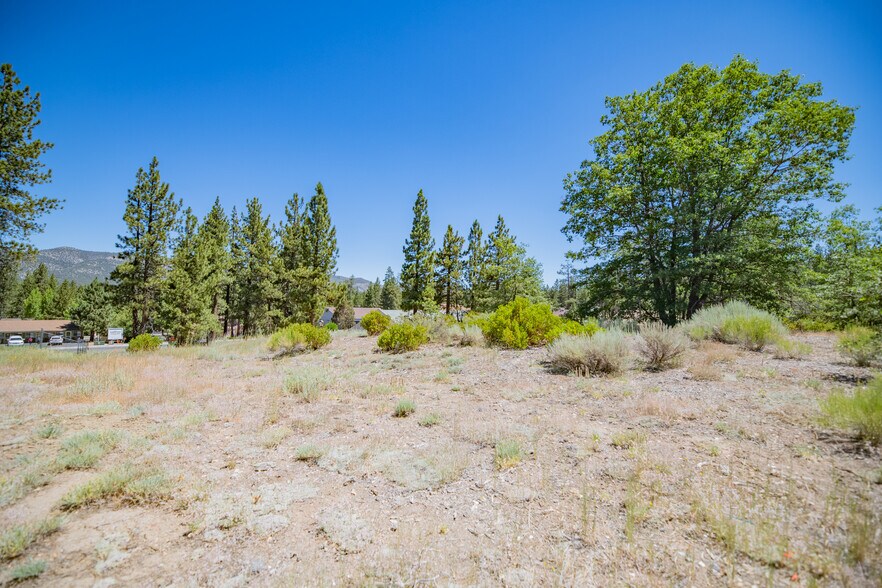 More Photos Of 40111 Big Bear Blvd, Big Bear Lake Land For Lease