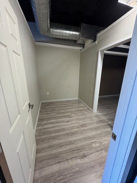 More Photos Of 12780 W State Highway 29, Liberty Hill Unknown For Lease