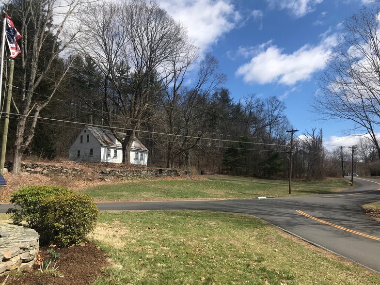 More Photos Of 39 Depot Rd, Coventry Land For Sale