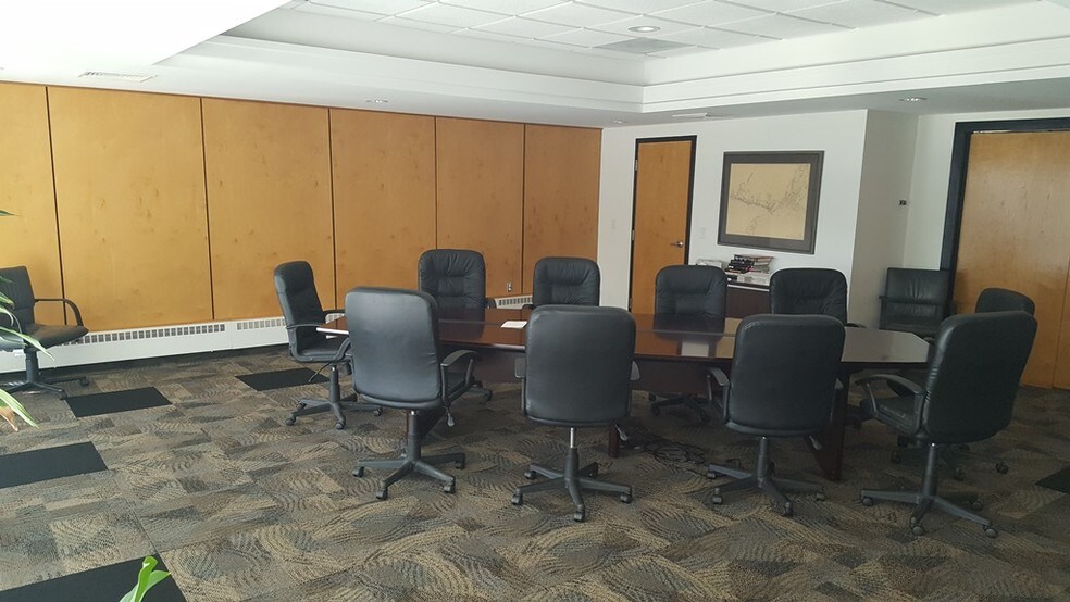 More Photos Of 99 Mechanic St, Pawcatuck Office For Sale