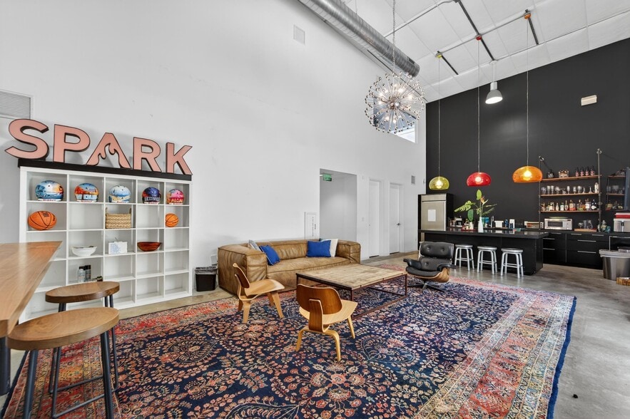 More Photos Of 2309 W Platt St, Tampa Freestanding For Lease