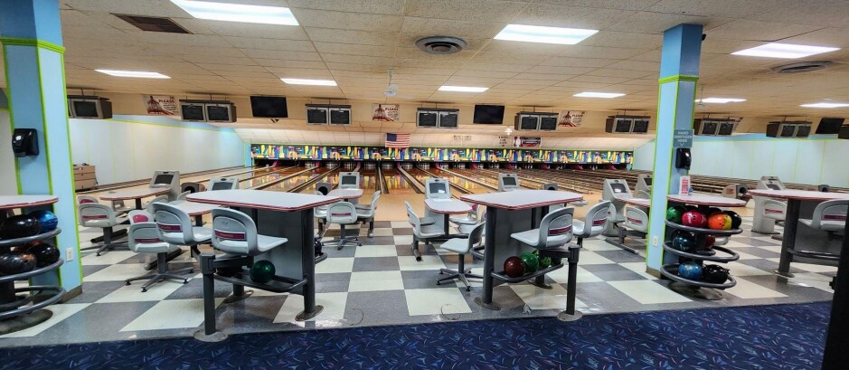 More Photos Of 955 Wolcott Rd, Wolcott Freestanding For Sale