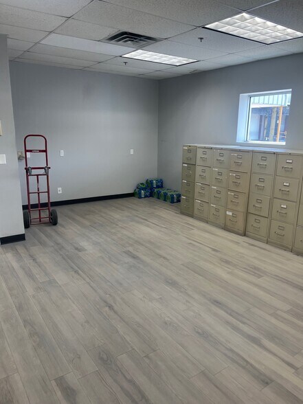 More Photos Of 2601 Commerce Blvd, Birmingham Warehouse For Sale