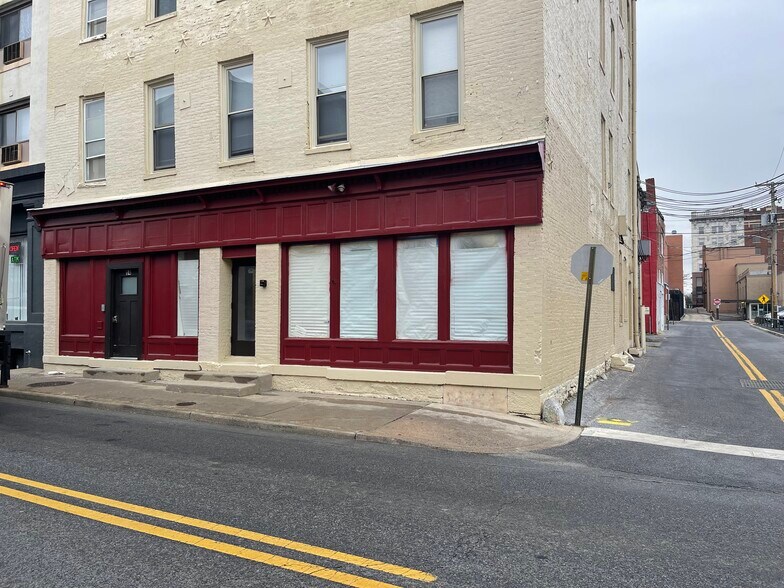 More Photos Of 62-64 W Antietam St, Hagerstown Apartments For Lease