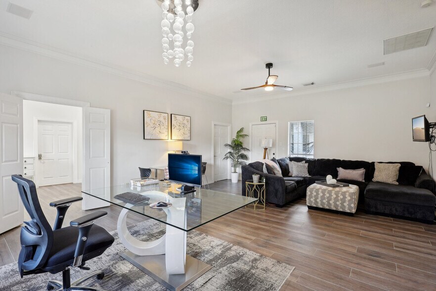 More Photos Of 3610 Otto Rd, Spring Specialty For Sale