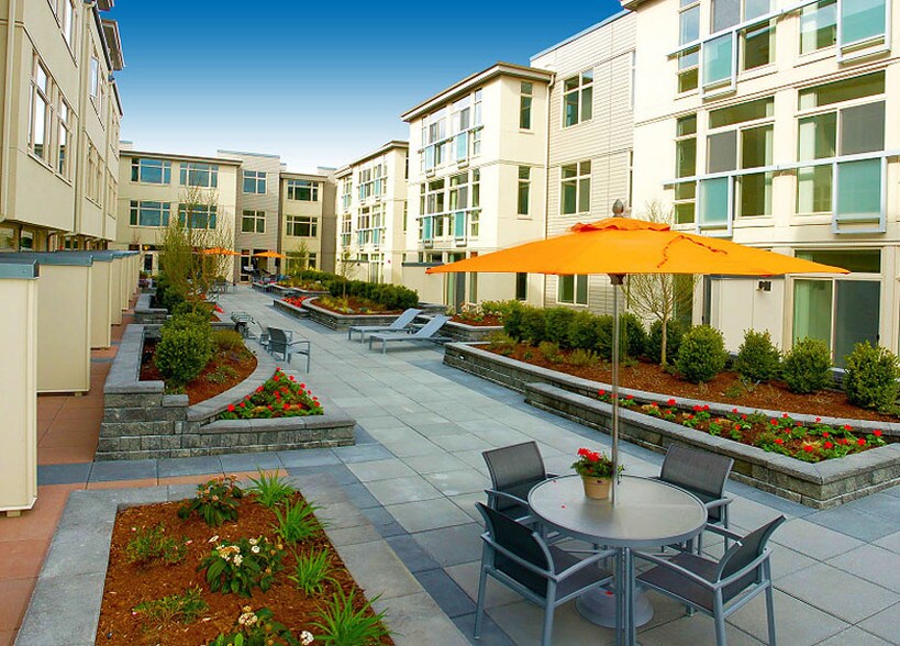 More Photos Of 507 NE Northgate Way, Seattle Apartments For Lease