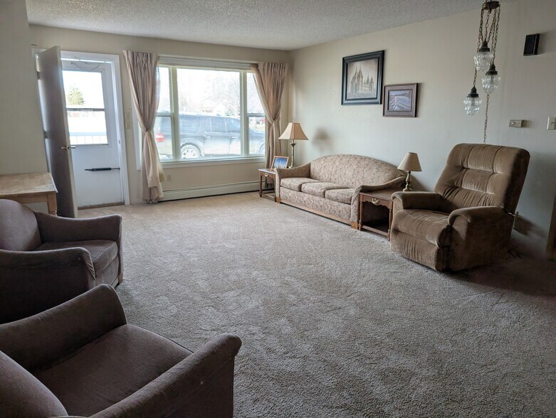 More Photos Of 702 S 3rd St E, Malta Multifamily For Sale