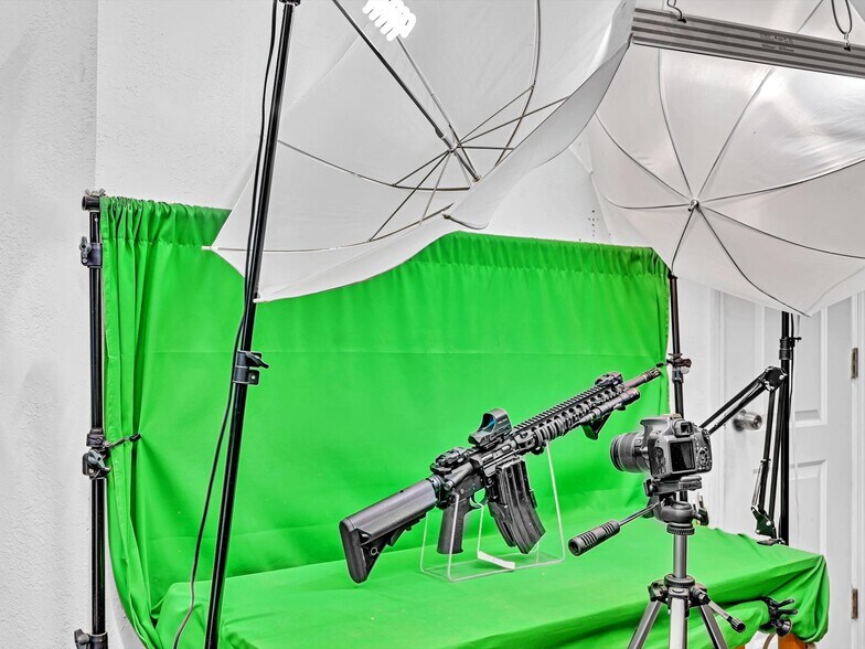 More Photos Of 571-573 SW 27th Ave, Fort Lauderdale Freestanding For Sale