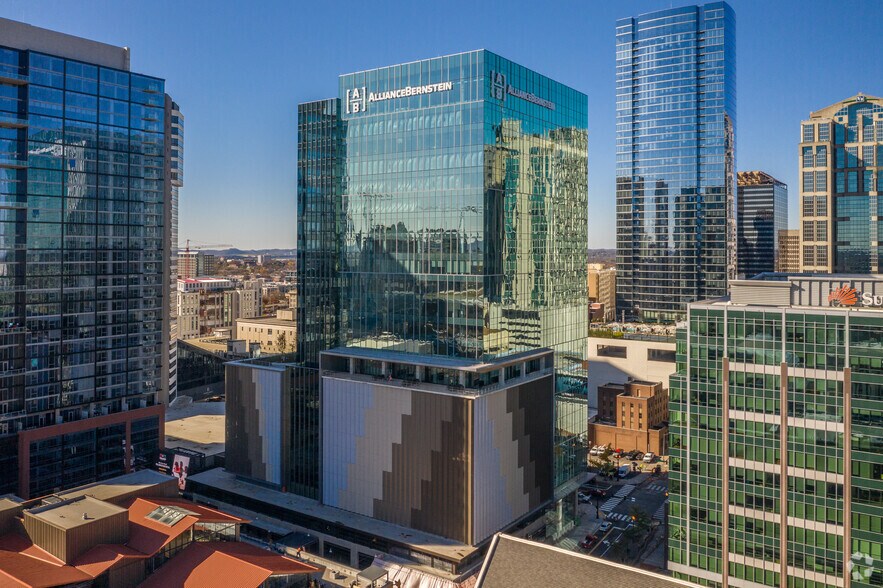 More Photos Of 501 Commerce, Nashville Office For Lease