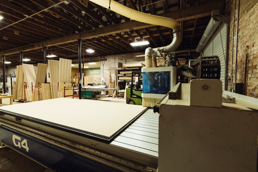 More Photos Of 75 Main St, Maxwell Warehouse For Lease