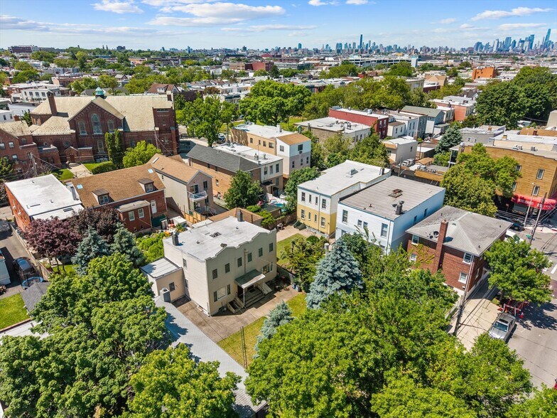 More Photos Of 6114 56th Dr, Maspeth Multifamily For Sale