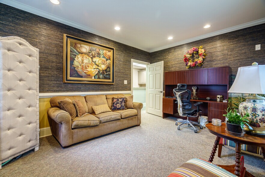 More Photos Of 112 Harmony Crossing, Eatonton Medical For Lease