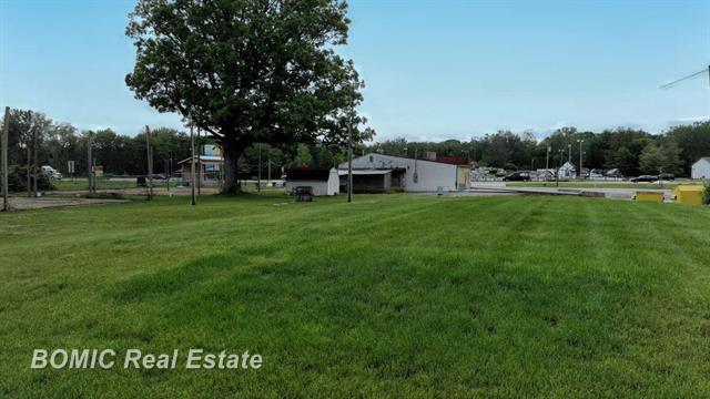 More Photos Of 11850 S Gera Rd, Birch Run Restaurant For Sale