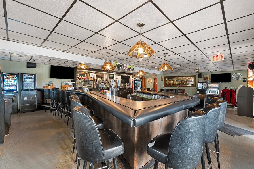 More Photos Of W11466 US Hwy 8, Dunbar Restaurant For Sale