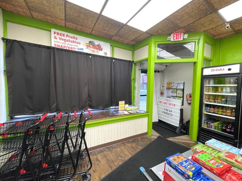 More Photos Of 321 Cherry Ave NE, Canton Storefront Retail Office For Sale