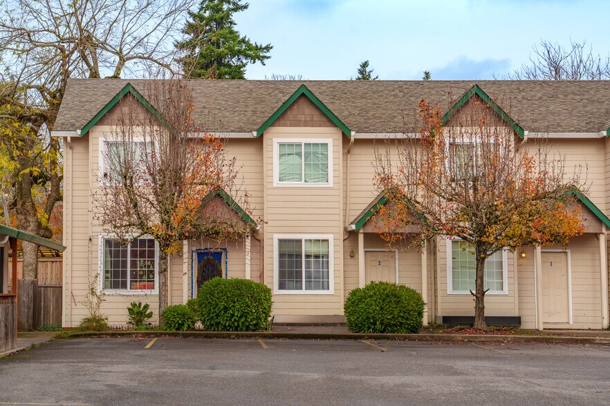 More Photos Of 14937 SE Stark St, Portland Apartments For Sale