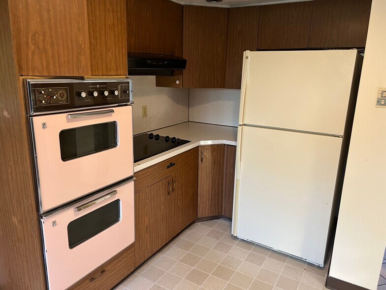 More Photos Of 2110 Walbert Ave, Allentown Office For Sale