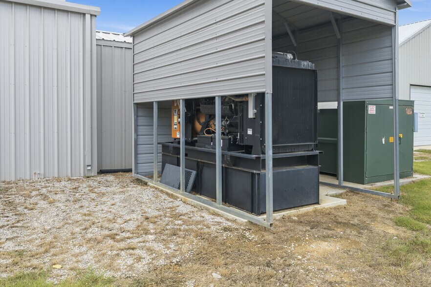 More Photos Of 22900 W Skelly Rd, Haskell Light Manufacturing For Sale