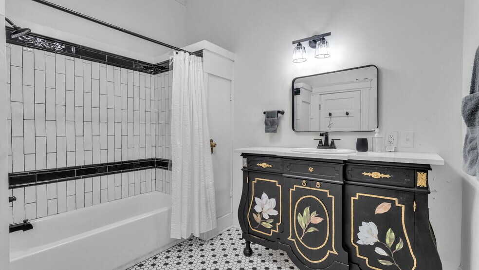 More Photos Of 555 E Stanford St, Bartow Flex For Sale