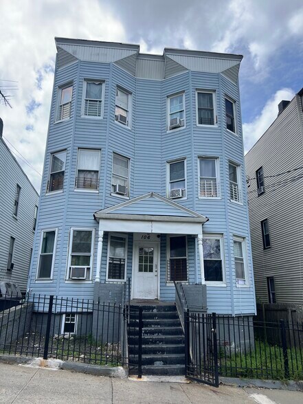 More Photos Of 106 Ash St, Yonkers Apartments For Sale