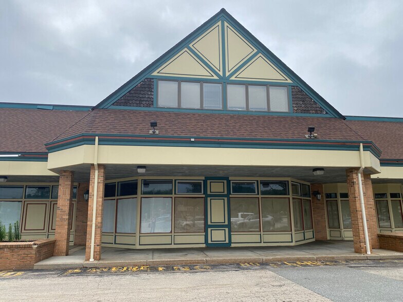 More Photos Of 5600 Post Rd, East Greenwich Unknown For Lease