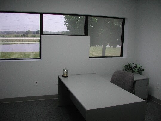 More Photos Of 6250 S Belmont Ave, Indianapolis Office For Sale