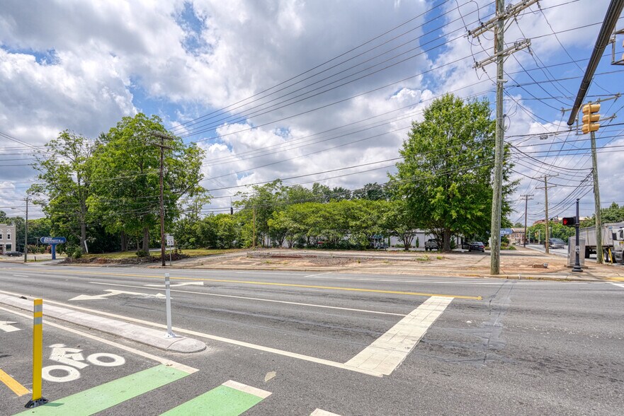 More Photos Of 300 N Church St, Spartanburg Land For Sale