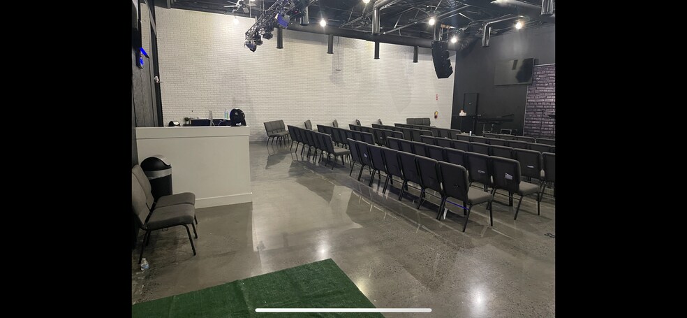 More Photos Of 1311 Veterans Memorial Hwy SW, Mableton Freestanding For Sale