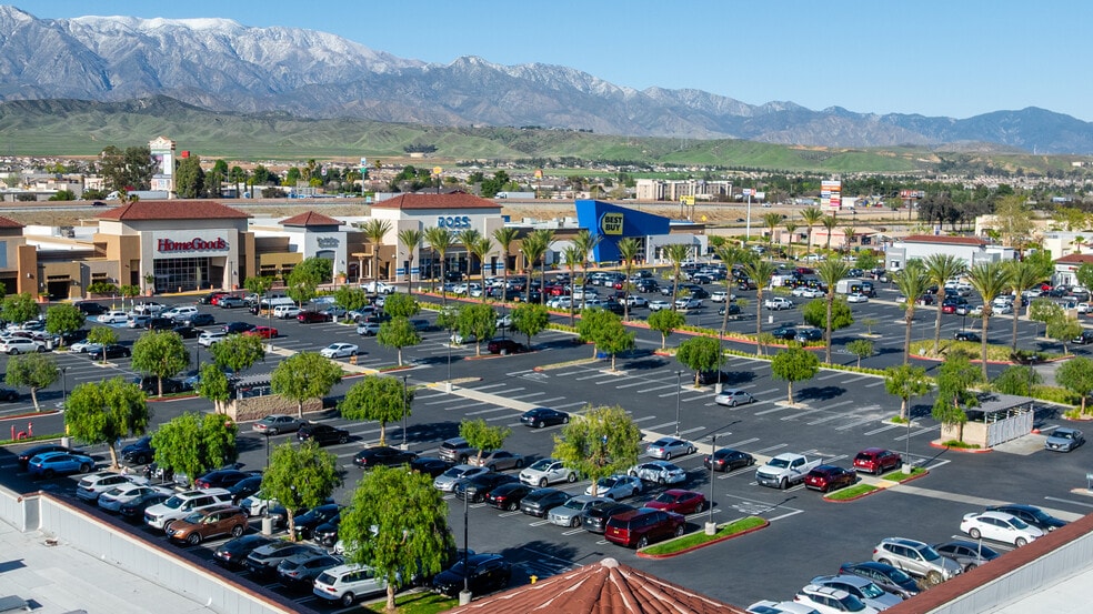 Primary Photo Of 1634-1650 Highland Springs Ave, Beaumont Unknown For Lease