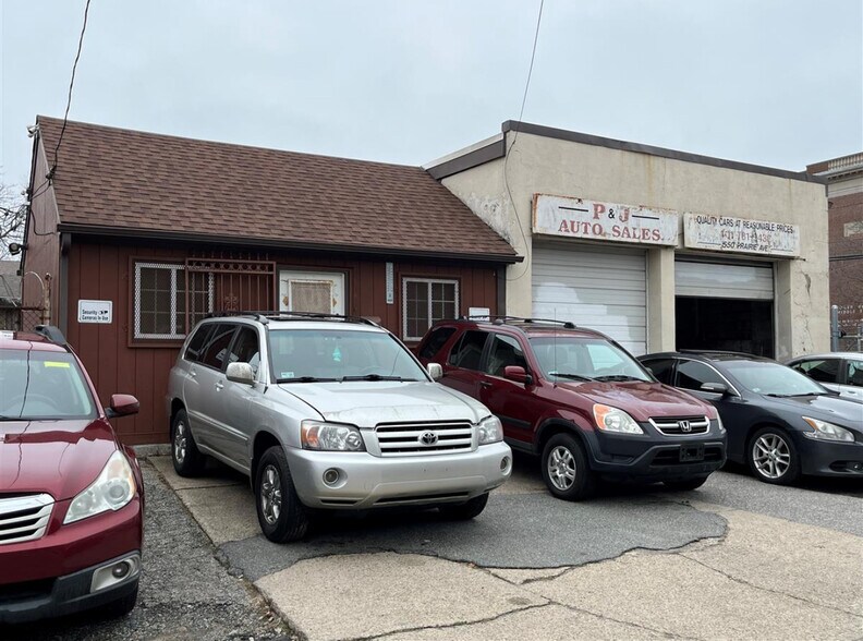 Primary Photo Of 550 Prairie Ave, Providence Auto Repair For Lease