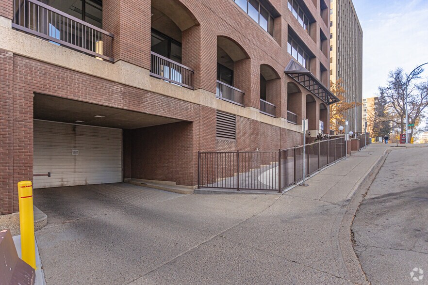 More Photos Of 10611 98th Ave NW, Edmonton Coworking Space