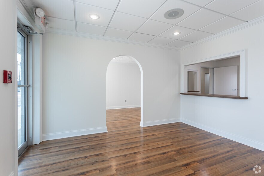 More Photos Of 922 E Jefferson St, Americus Medical For Lease