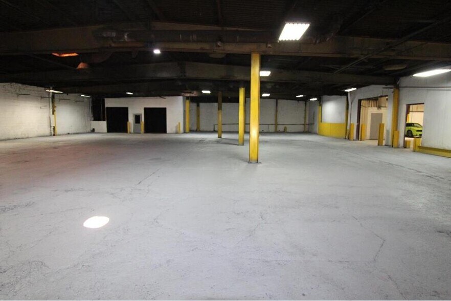 More Photos Of 80 Oliver St, Wisconsin Rapids Manufacturing For Sale