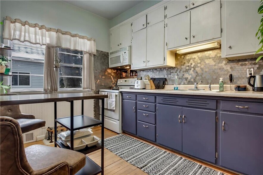 More Photos Of 2730 3rd St, Eau Claire Apartments For Sale