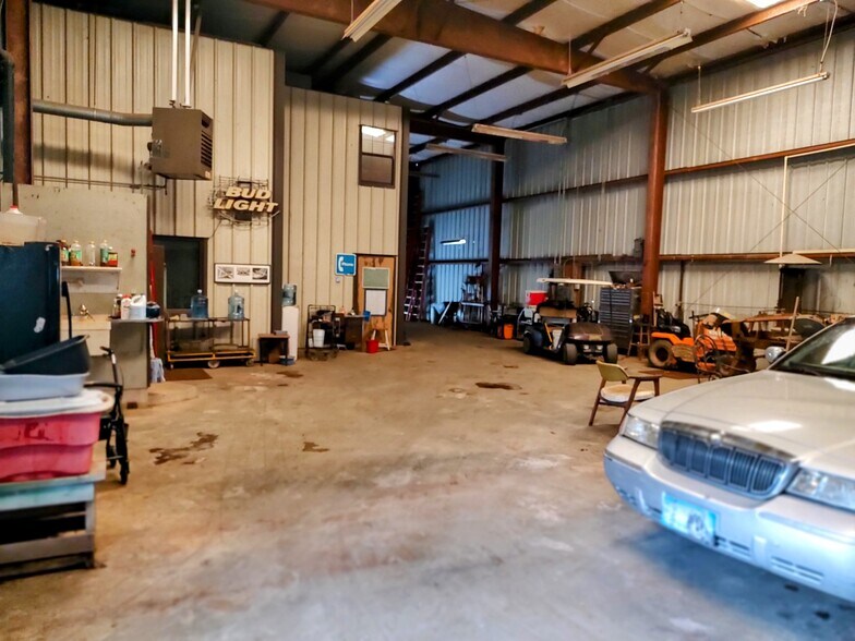 More Photos Of 73312 Highway 1077, Covington Warehouse For Sale