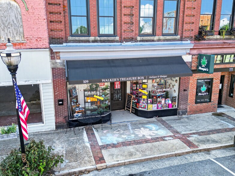 More Photos Of 109 S Raiford St, Selma Storefront For Sale