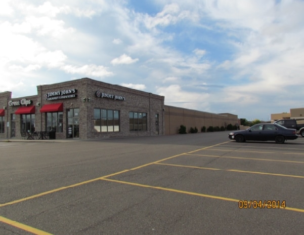 More Photos Of 831-923 W Clairemont Ave, Eau Claire Storefront For Lease