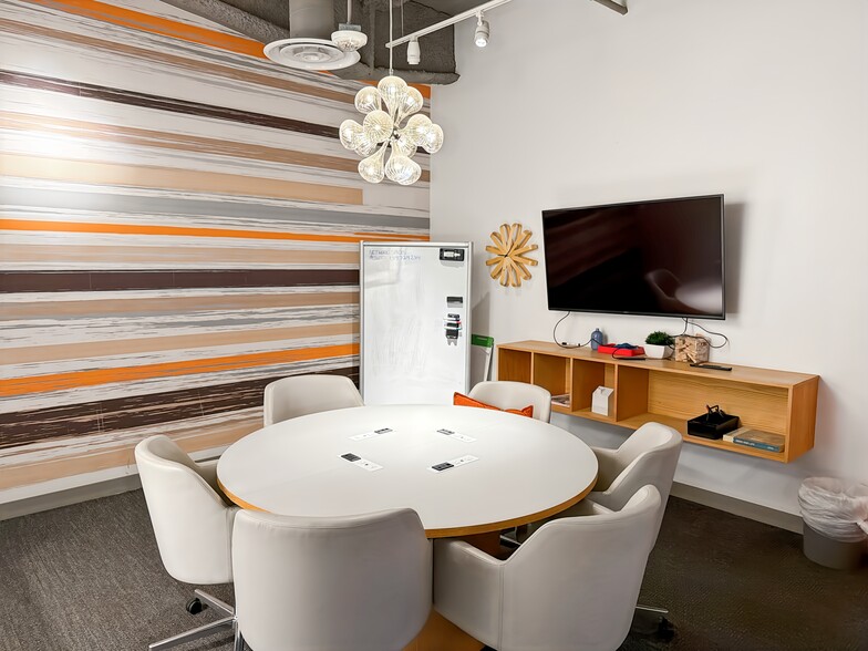 More Photos Of 145 S Fairfax Ave, Los Angeles Coworking Space