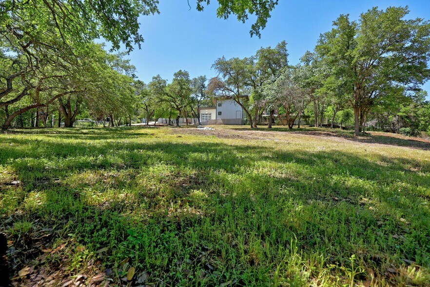 More Photos Of 14221 FM 2769, Leander Light Manufacturing For Sale