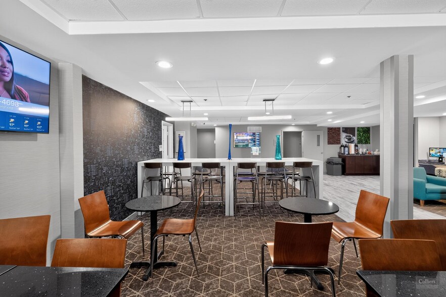 More Photos Of 1803 Emmet St N, Charlottesville Hotel For Sale