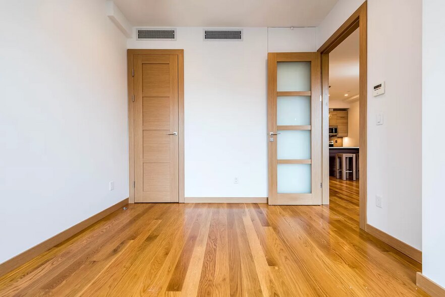 More Photos Of 94 Greenpoint Ave, Brooklyn Apartments For Sale