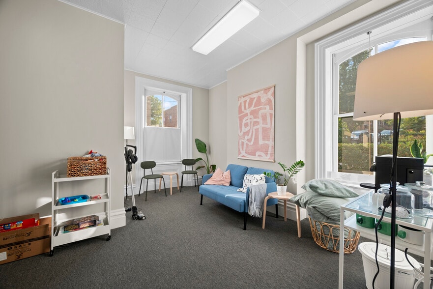 More Photos Of 258 42nd St, Pittsburgh Office For Sale