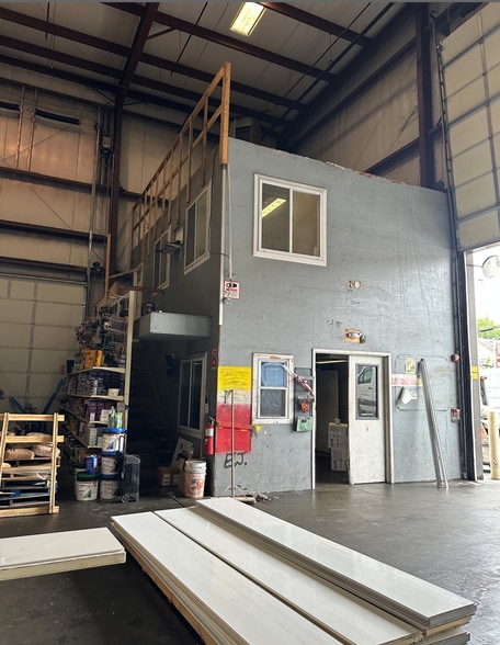 More Photos Of 515 S 4th Ave, Mount Vernon Warehouse For Lease